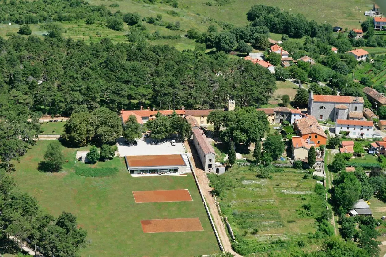 Gostinjska kuća Kastel Pineta In Sveti Martin * Istrien