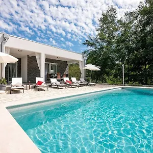 Villa Sofia, Nedeščina