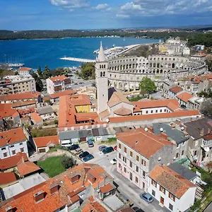 rezervirajte ovdje